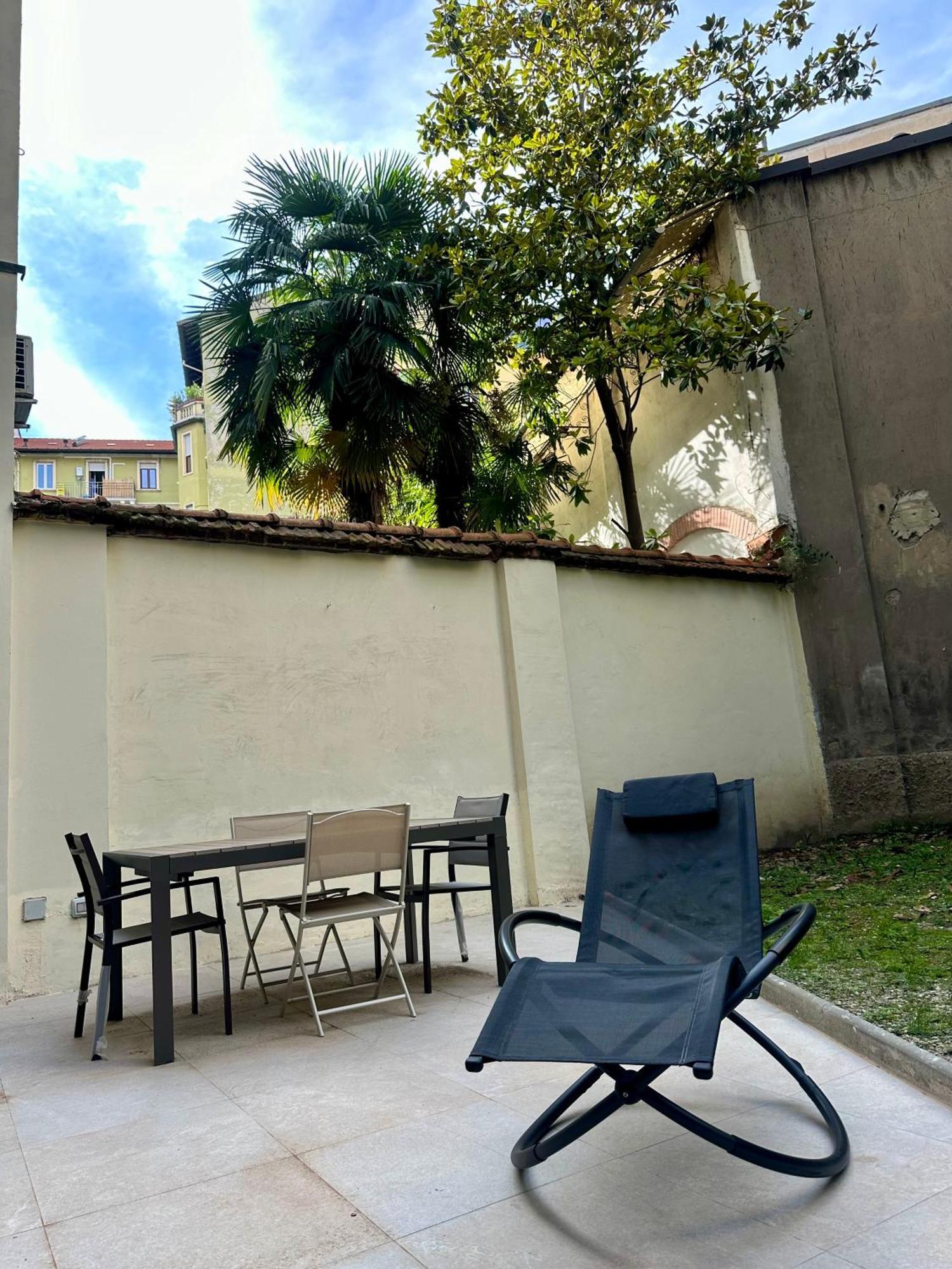 Lr Deluxe Apartments - Porta Venezia - Bilocale Con Giardino Privato Mailand Exterior foto