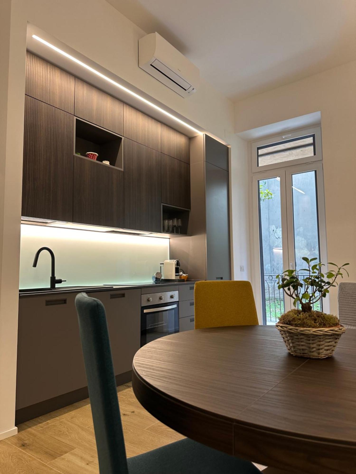 Lr Deluxe Apartments - Porta Venezia - Bilocale Con Giardino Privato Mailand Exterior foto