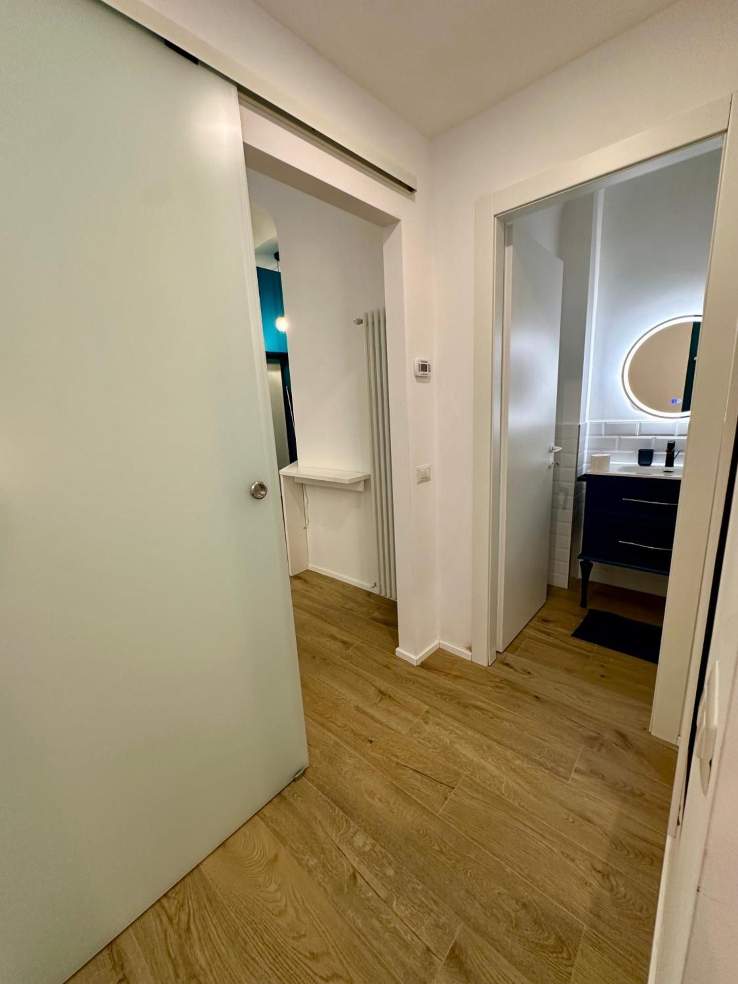 Lr Deluxe Apartments - Porta Venezia - Bilocale Con Giardino Privato Mailand Exterior foto